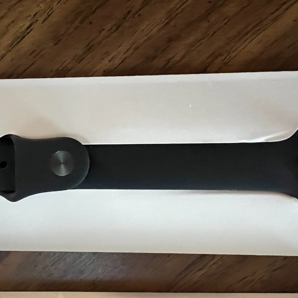Apple Watch Sport Band - Picture 4 of 5